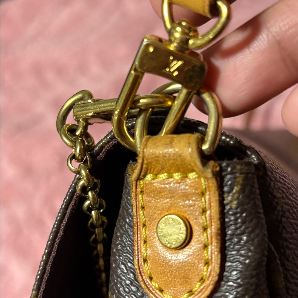 Louis Vuitton Brown Monogram Favorite Crossbody Bag - Picture 15 of 16